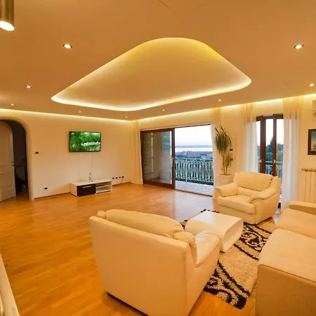 Vila Xxl Luxury & Sea View *